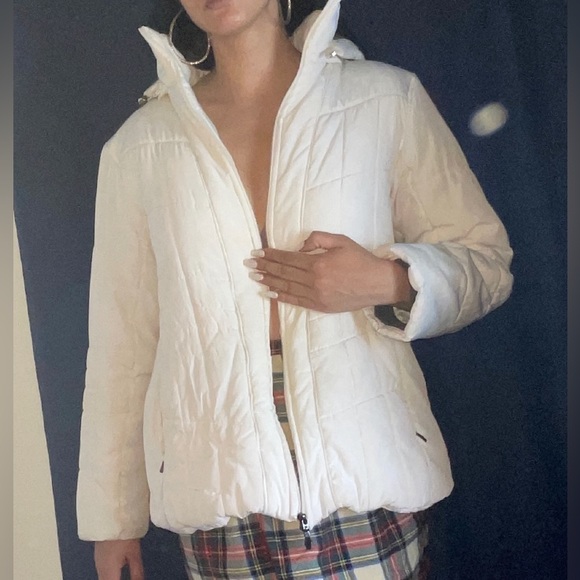 White zipper jacket - Picture 3 of 8